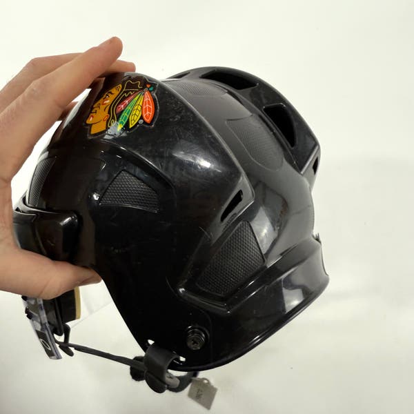 chicago blackhawks motorcycle helmet Used Chicago Blackhawks Reebok 4K Helmet With Visor | Small | L286 |  SidelineSwap