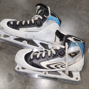 Hockey Goalie Skates Size 4.5 (Used)