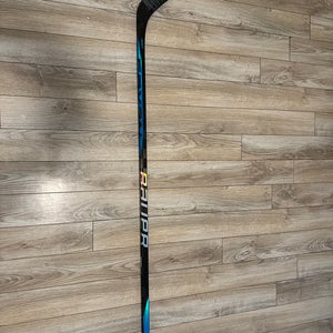 Senior Bauer Right Handed P88 77flex (Used) Nexus Sync Hockey Stick