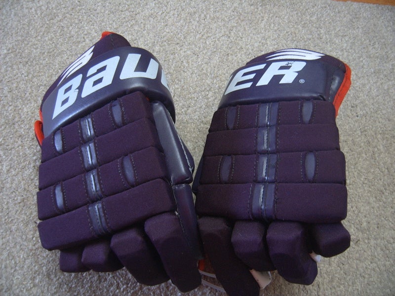 New Never Used Bauer 4-Roll Nylon Senior Hockey Gloves Pro Stock Detroit Vipers IHL
