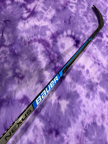 Senior Bauer Nexus 1N Hockey Stick Right Handed P28 (Used)