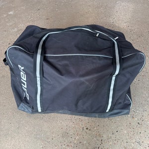 Junior (32”) Bauer S22 Hockey Bag