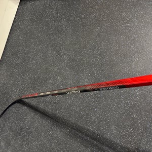 Senior Bauer Right Handed P29 Pro Stock (Used) Nexus Geo Hockey Stick
