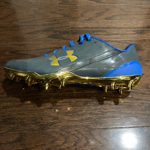Men's Size M 11.0 (W 12.0) Under Armour Low Top Molded Cleats (New)