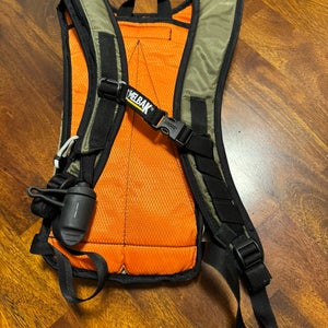 Camelbak Zoid 2.1 Liters/ 72 Oz. Running Hiking Camping Water