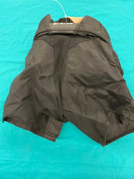 Black Youth CCM E2.5 Hockey Goalie Pants (Used)