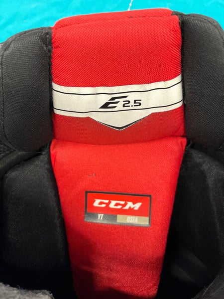 Black Youth CCM E2.5 Hockey Goalie Pants (Used)