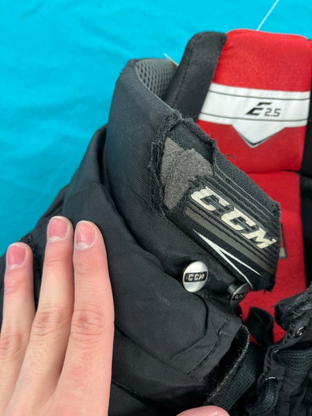 Black Youth CCM E2.5 Hockey Goalie Pants (Used)
