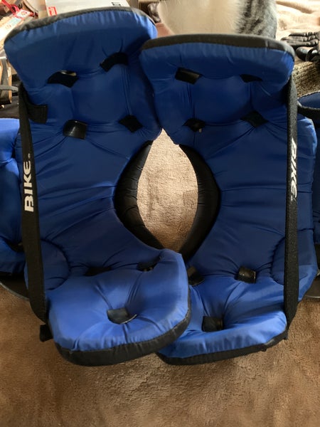 Small Youth Laser 1000 Shoulder Pads (Used)