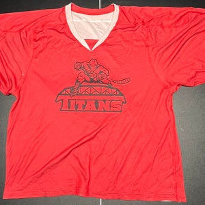 Hockey Practice Jersey Size L.