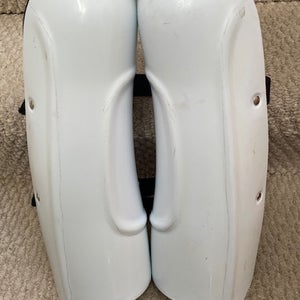 Knee Guard Medium/Large Shin Guard (Used)