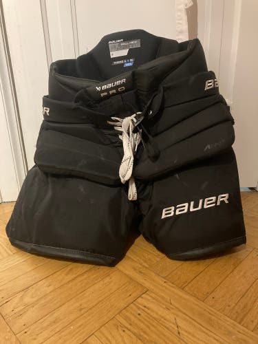 Senior Small 2024 Bauer Pro Stock (New)