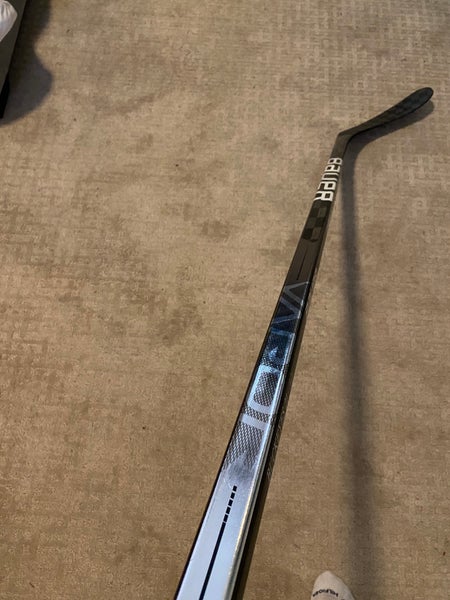 Senior Bauer Right Handed Toe Pattern Pro Stock (Used) Vapor Hyperlite Hockey Stick
