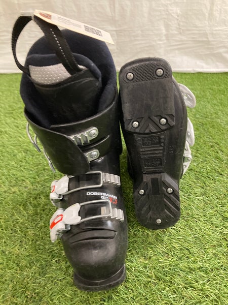 Nordica Dobermann GP TJ Kids Ski Boots - Size 1.5 / Mondo 19.5 Used