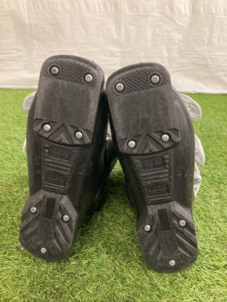 Nordica Dobermann GP TJ Kids Ski Boots - Size 1.5 / Mondo 19.5 Used