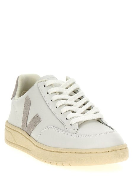 Veja V-12 XD0203484A Athletic Sneakers Womens 10 White Leather Running Shoe P110