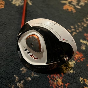 TaylorMade R11 RH 10.5 Loft Driver - Cracked Head