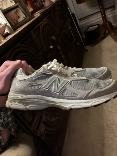 Gray Men's Size M 11.5 (W 12.5) New Balance (Used) Shoes