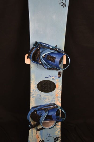 K2 SKYLA SNOWBOARD SIZE 147 CM WITH MEDIUM BINDINGS | SidelineSwap