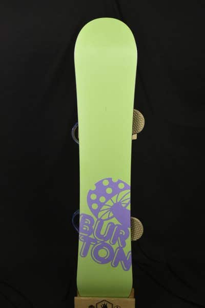 BURTON PUNCH SNOWBOARD SIZE 141 CM WITH BURTON MEDIUM BINDINGS
