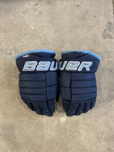 13” USHL Madison Capitols Bauer Pro Stock (Used) Vapor Pro Team Gloves NavyBlue