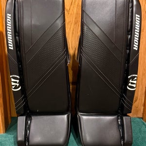 Warrior Intermediate Goalie Pads G6 E+