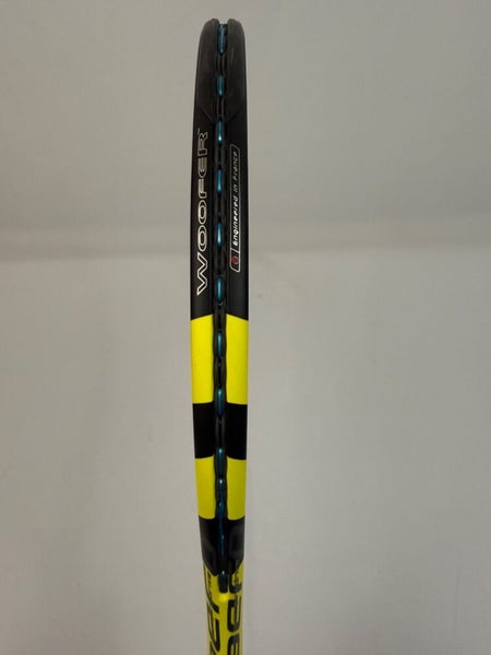 Babolat Aeropro Drive Cortex 4 3/8 Excellent Condition 9.5/10