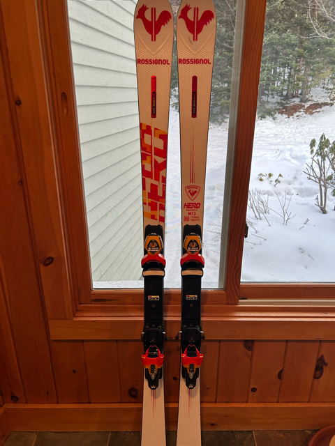 ROSSIGNOL HERO M13 スキー 165cm TITANAL ROSSIGNOL HERO M13 スキー 165cm TITANAL