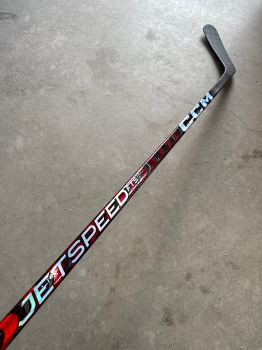 65 Flex P29 NCAA Intermediate CCM Left Hand Pro Stock (New) JetSpeed FT5 Pro Hockey Stick