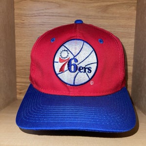 Vintage 1990s Philadelphia 76ers Snapback Hat Cap NBA