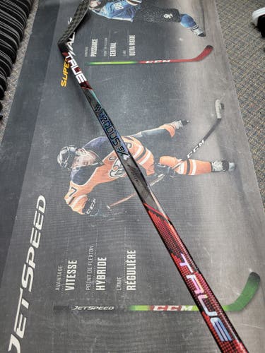 NEW! P29 | 75 Flex Senior True Hzrdus 9x4 Right Handed Hockey Stick P29 Pro Stock (New)