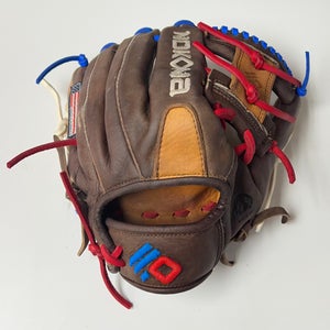 Nokona Right Hand Throw Infield Alpha 11.25" (Used)