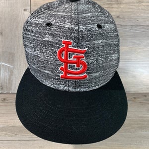NIKE Dri-Fit ADJUSTABLE Snapback BASEBALL HAT HEATHER GRAY St. Louis Cardinals