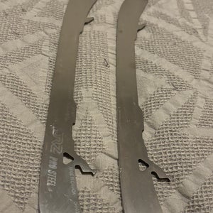 JRZ Hockey Pro Stock Multi-Fit Steel Runners 280 CCM Bauer