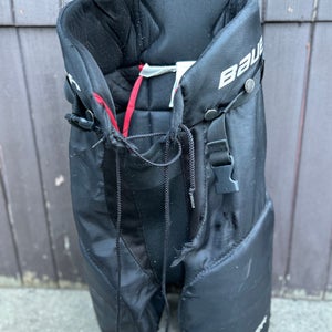 Junior Large Bauer Bauer x Hockey Pants (Used)