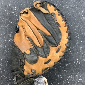 Louisville Slugger Right Hand Throw Catcher's LP 212 Baseball Glove 32" (Used)