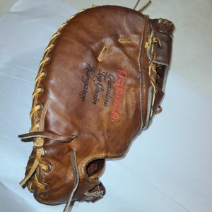 First Base Right Hand Throw SBM 100K Nokona Baseball Glove 13.5" (Used)