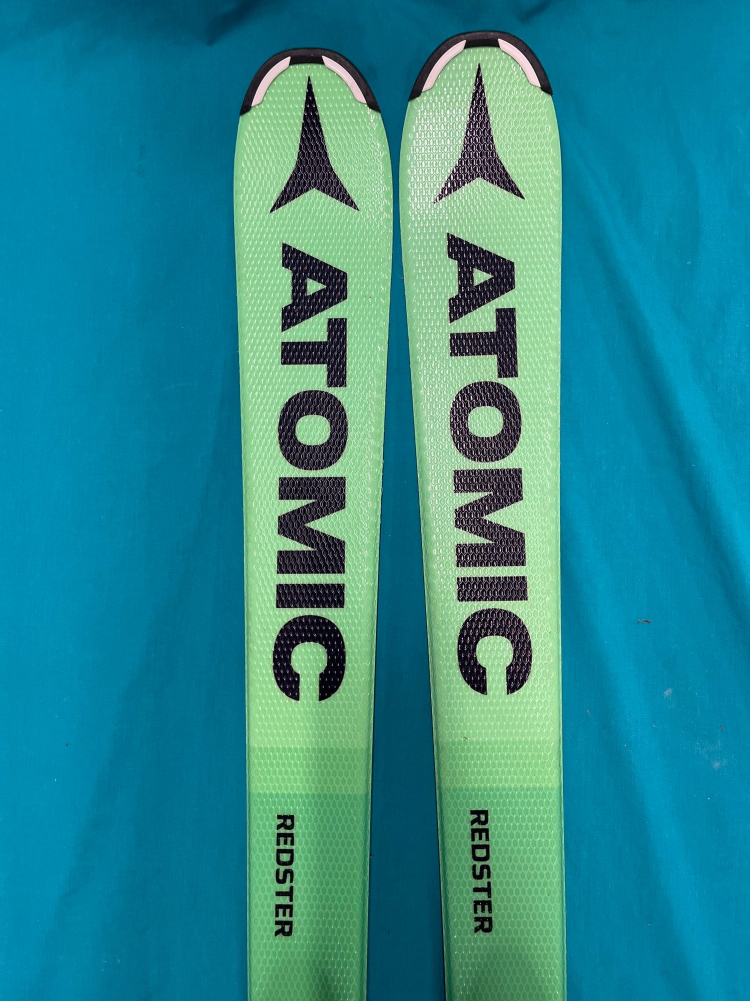 Kid's Atomic Redster X2 150 cm All Mountain Skis With Bindings