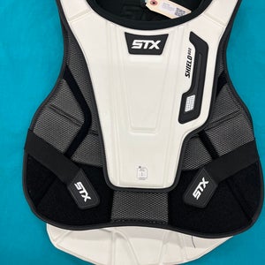 White Large Adult STX Shield 600 Chest Protector (Used)