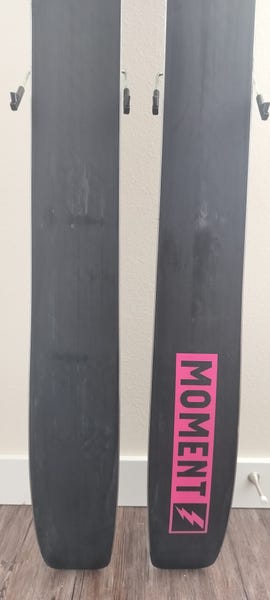 2025 Moment Ghost Train 186 cm Skis With Look Pivot 18 (Used