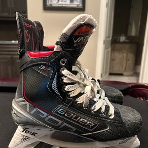 Bauer Vapor X3 Hockey Skates Size 7, Fit 3 (Used)