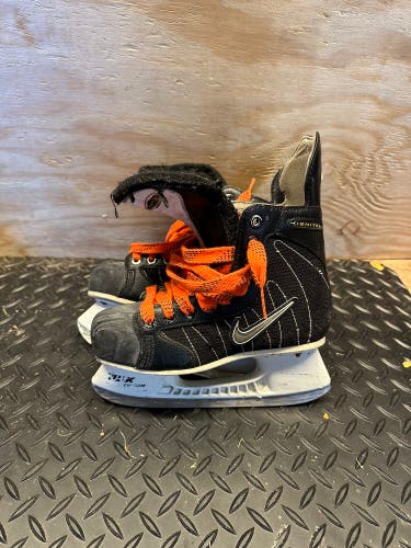 Nike hockey skates