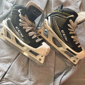 CCM Tacks 9060 Regular Width Size 5.5 (Used)