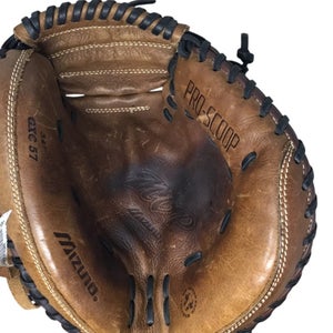 Mizuno Right Hand Throw Catcher's GXC57 Baseball Glove 34" (Used)