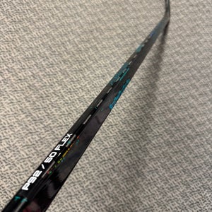 Bauer Twitch 50 flex P92 curve right hand stick