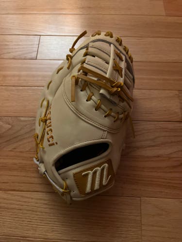 New 2025 Marucci RHT Catcher’s Mitt Ascension Series 33"