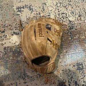 Brown marucci glove