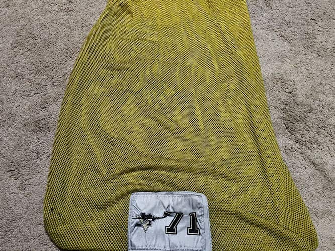 EVGENI MALKIN Yellow Pittsburgh Penguins Game Used Lockerroom Laundry Bag
