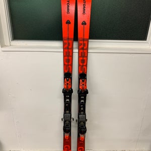 Almost New 166 cm Atomic Redster G9 Skis With Bindings Max Din 12 (Used) check description