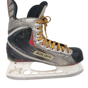 Bauer X20 Hockey Skates 8 (Used)